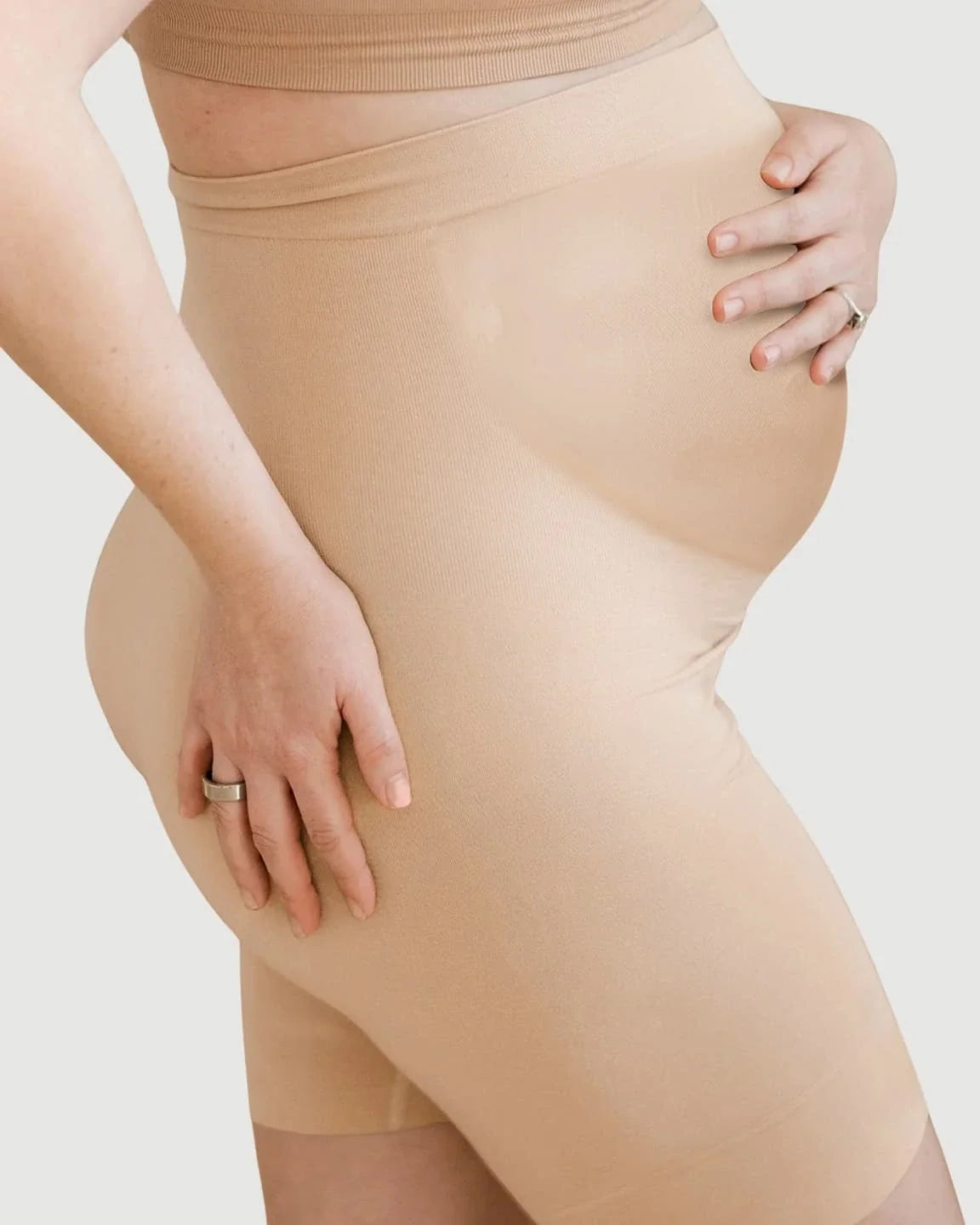 Bump Society – The Support Collection: Seamless Support Maternity Shapewear