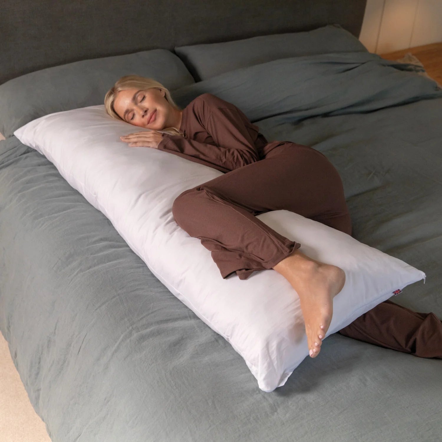 Bree Maternity Body Pillow | 100% Cotton, Adjustable Support for Side Sleepers 0