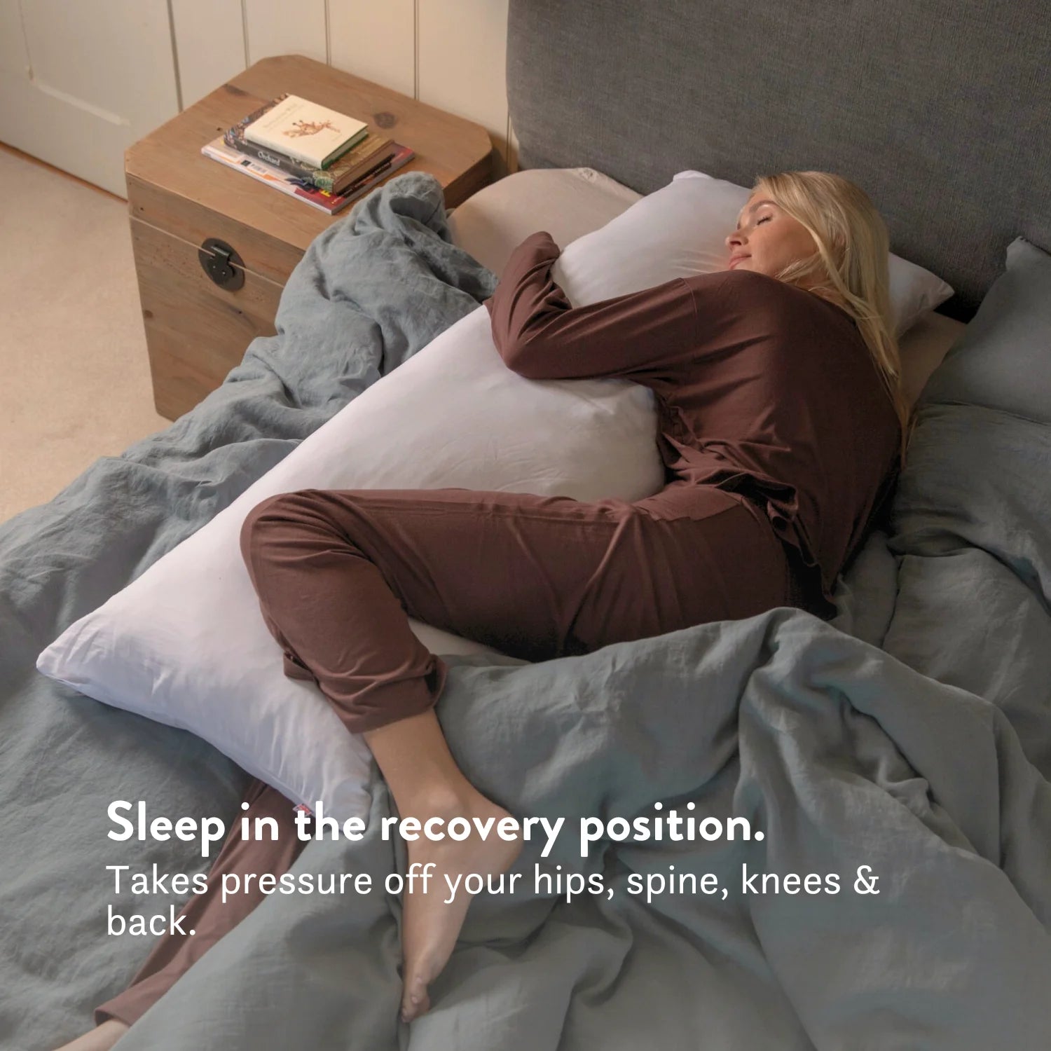 Bree Maternity Body Pillow | 100% Cotton, Adjustable Support for Side Sleepers 1