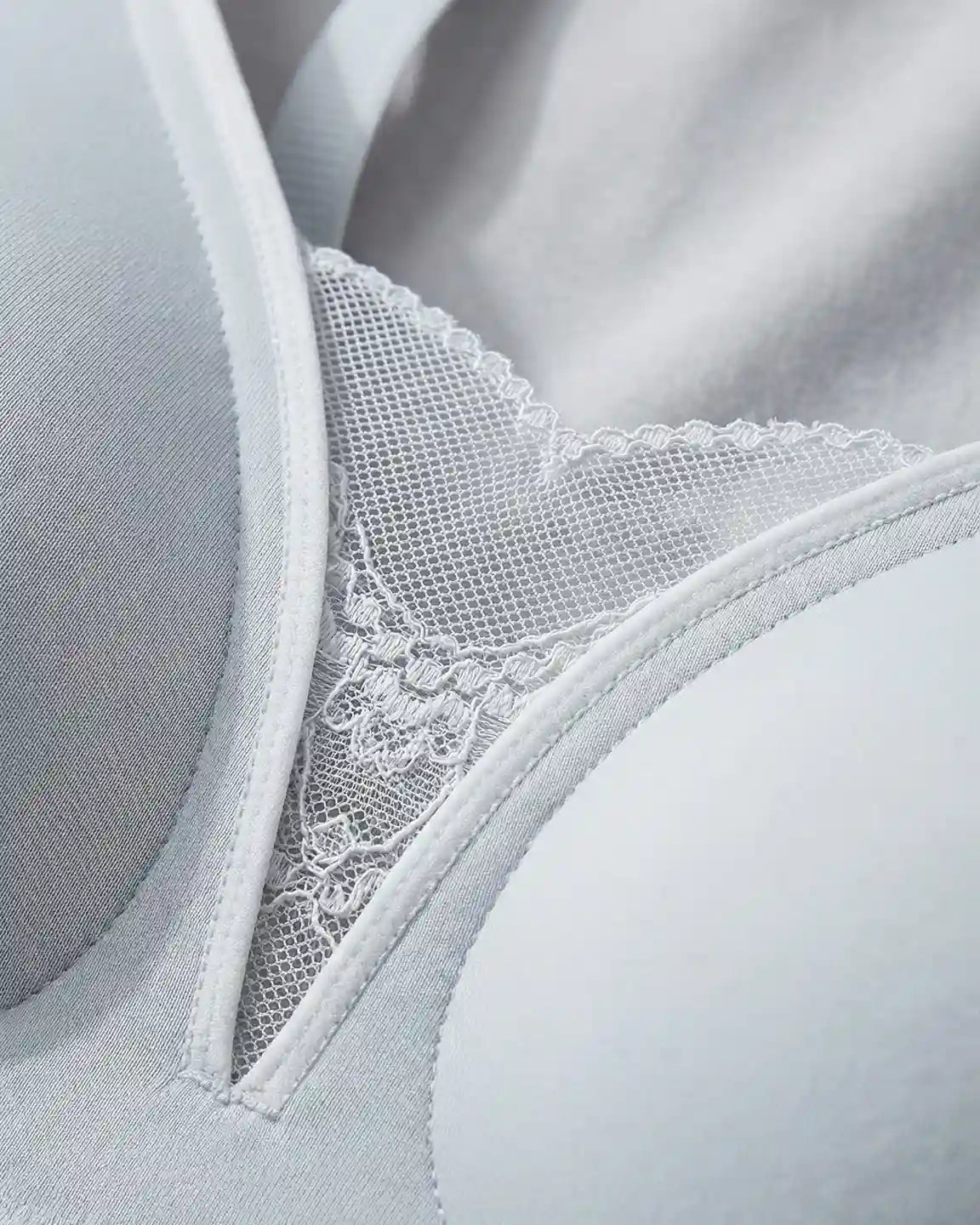 Bump Society – The Nursing Collection: Thin Mesh Jelly Strip Design Nursing Bra