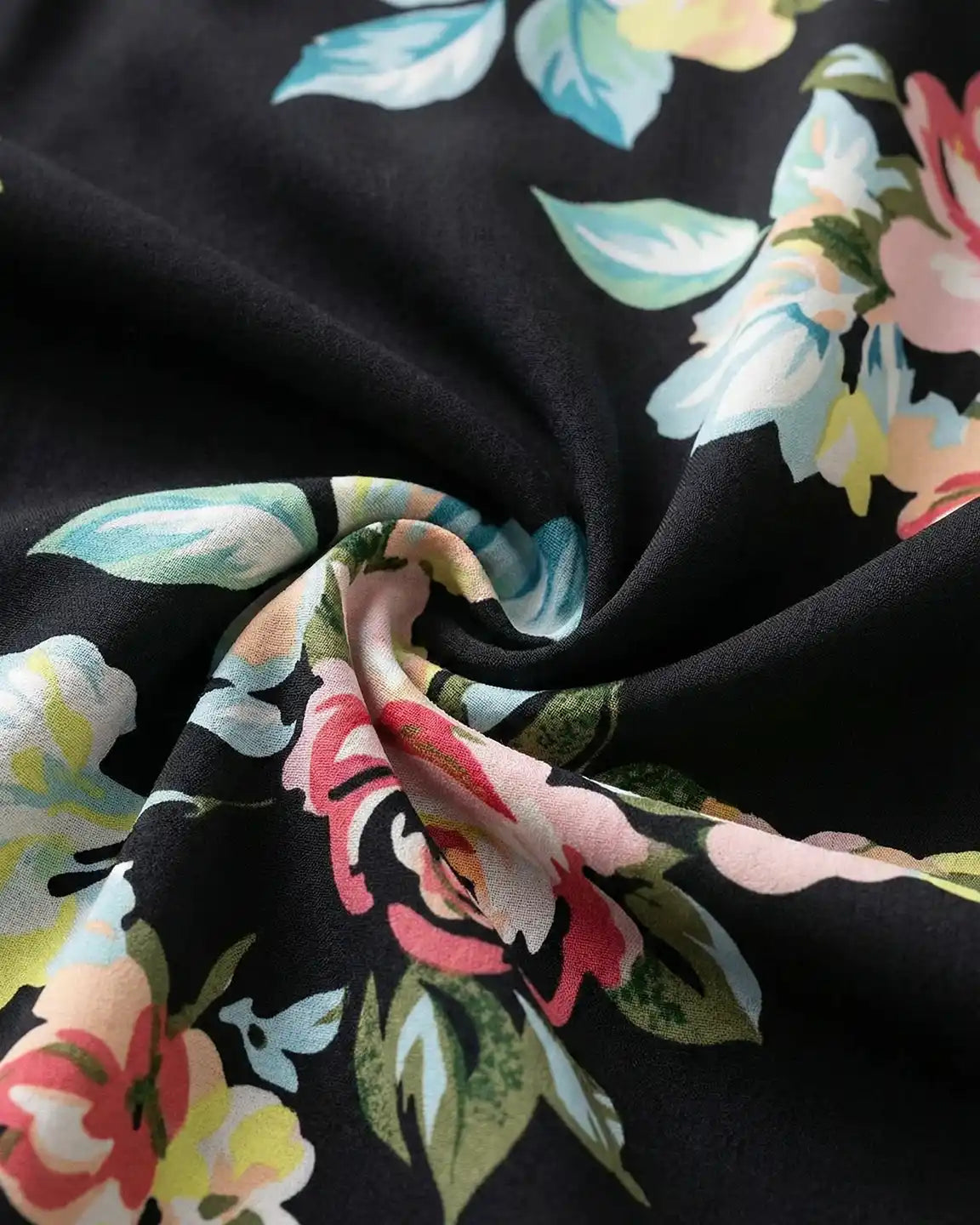 Bump Society – The Nursing Collection: Easy-Nursing Floral Maternity Top