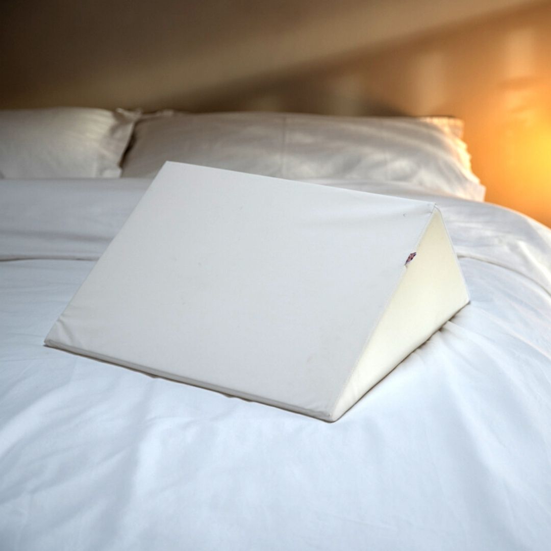 Felicity Wedge Pillow | High-Density Foam, Waterproof Cover 1