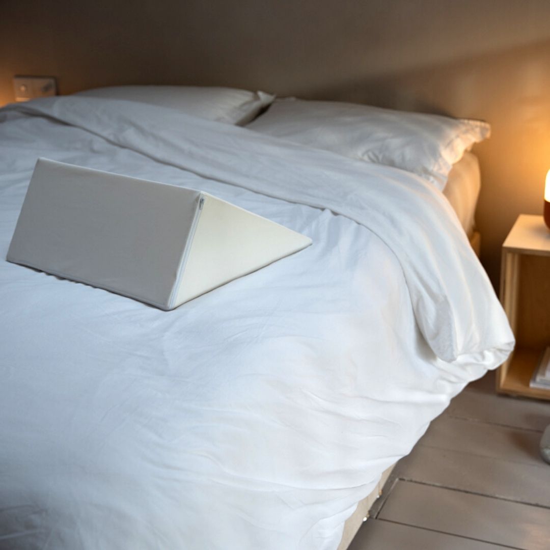 Felicity Wedge Pillow | High-Density Foam, Waterproof Cover 3
