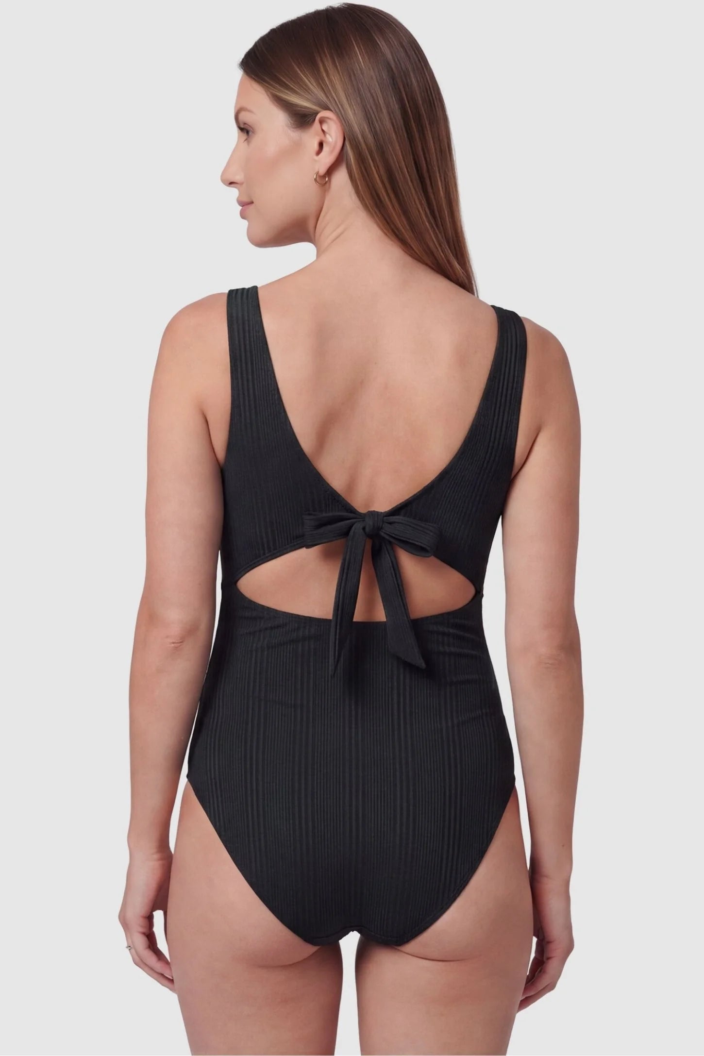 Lily | Chic Cutout Ruched Maternity Swimsuit 3