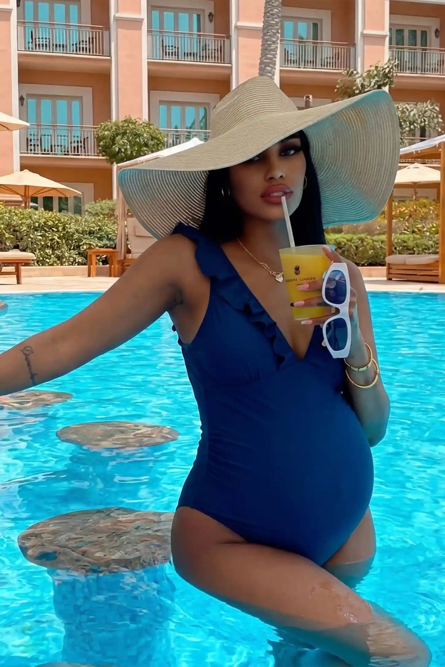 Olivia | Stylish Supportive Maternity Swimwear 7