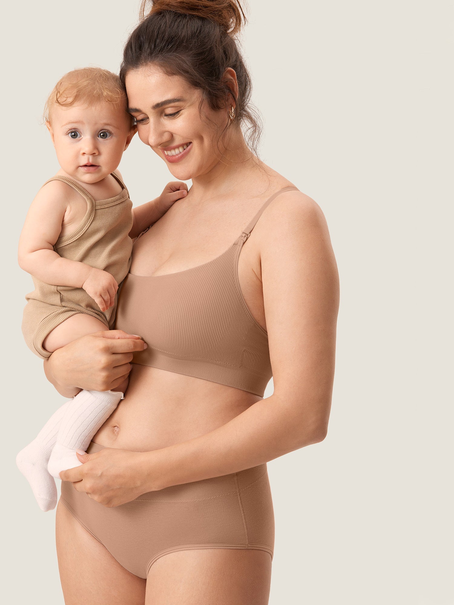 Sophie | Soft Supportive Nursing Bra with Easy-Access Clips 9