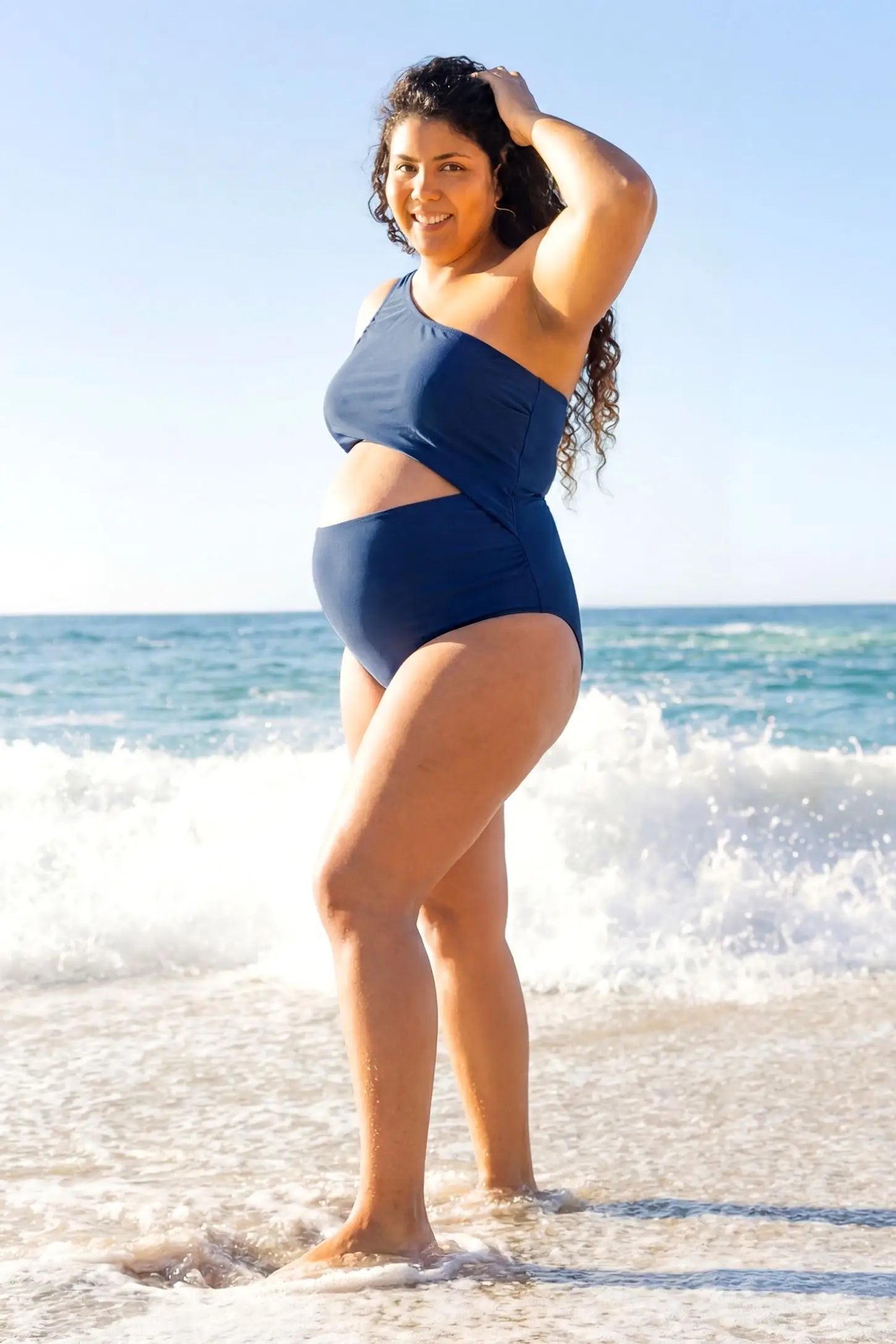 Sophie | Stylish One-Shoulder Maternity Swimwear for Comfort and Elegance 7