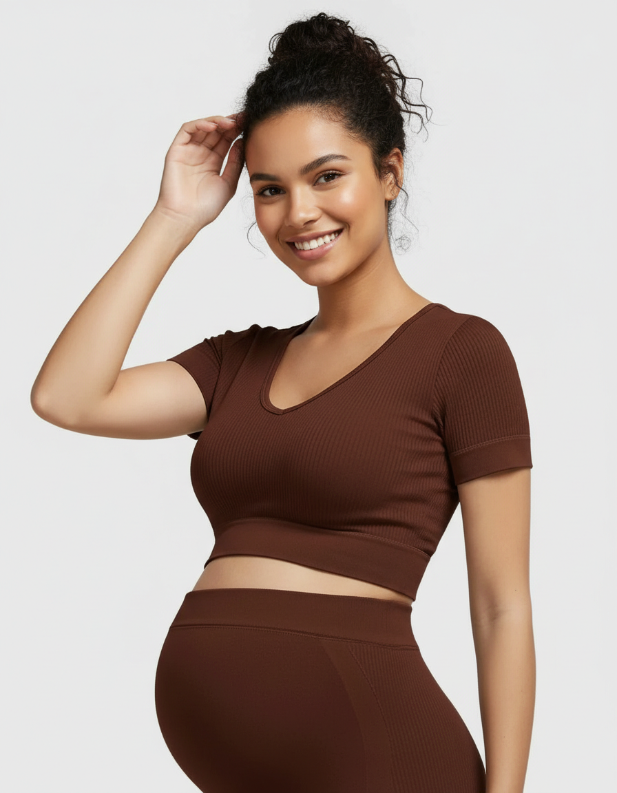 Bump Society – The Comfort Collection: Nylon Stretch Comfort Fit Maternity Activewear Set-Bump Society