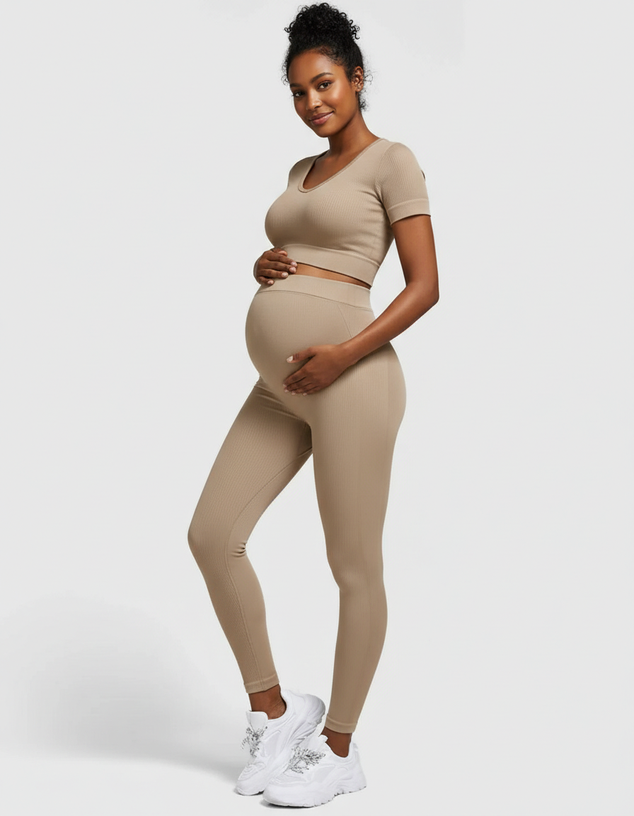 Bump Society – The Comfort Collection: Nylon Stretch Comfort Fit Maternity Activewear Set-Bump Society