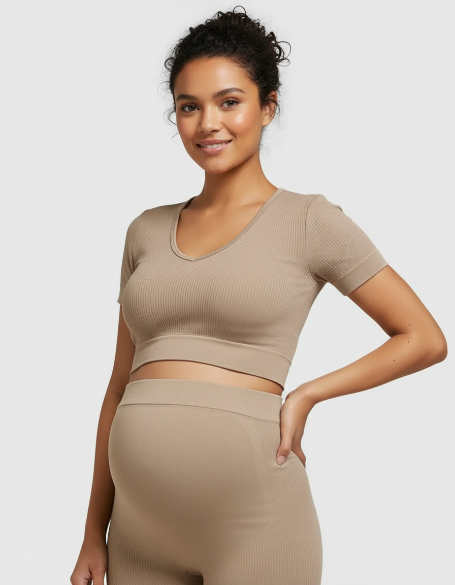 Bump Society – The Comfort Collection: Nylon Stretch Comfort Fit Maternity Activewear Set-Bump Society