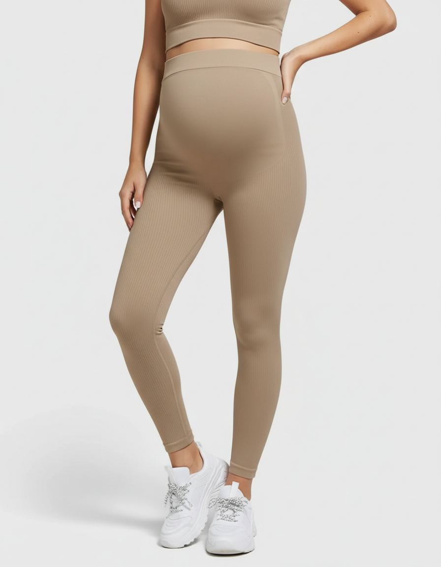 Bump Society – The Comfort Collection: Nylon Stretch Comfort Fit Maternity Activewear Set-Bump Society