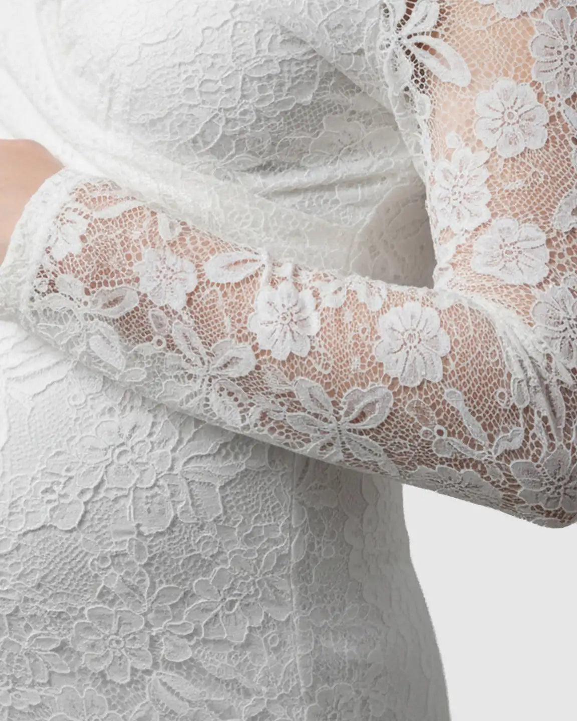 Bump Society – The Comfort Collection: Off Shoulder Wrap Maternity Photoshoot Gown