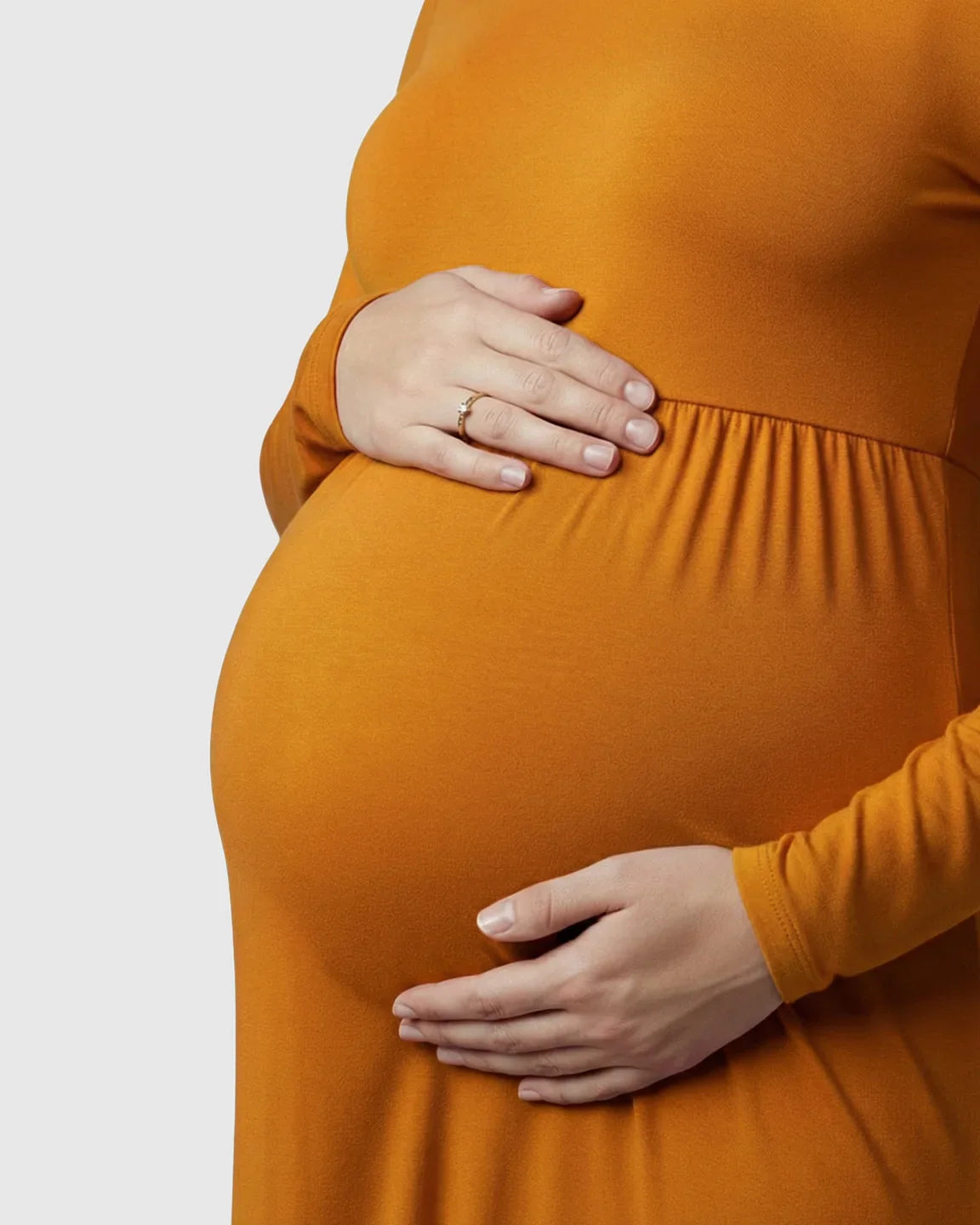 Bump Society – The Comfort Collection: Empire Waist Fitted Maternity Photoshoot Dress