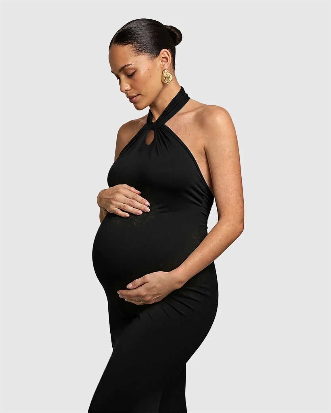 Bump Society – The Comfort Collection: Halter Neck Bump-Friendly Maternity Maxi Dress
