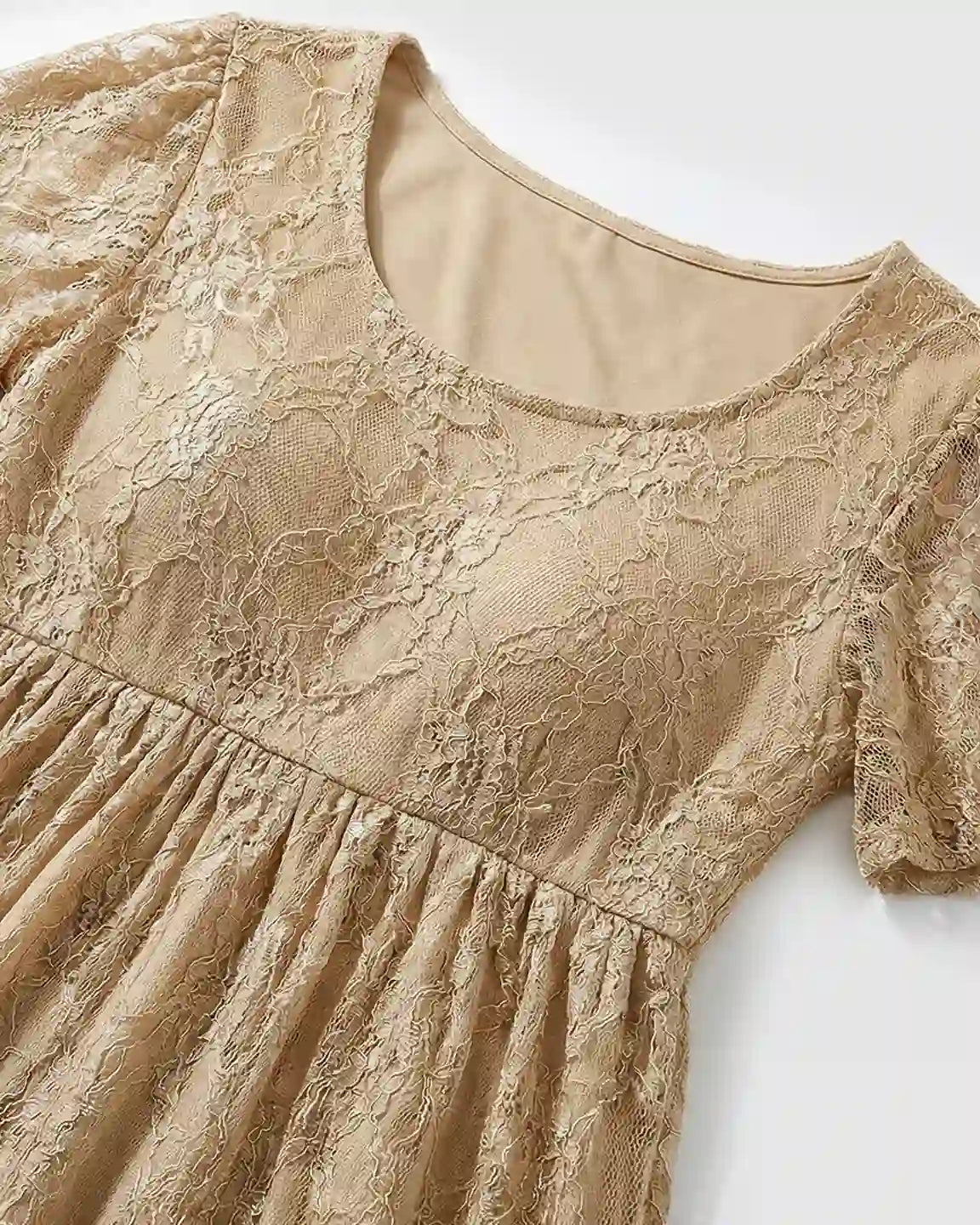 Bump Society – The Comfort Collection: Ruffled Hem Floral Lace Maternity Photoshoot Dress