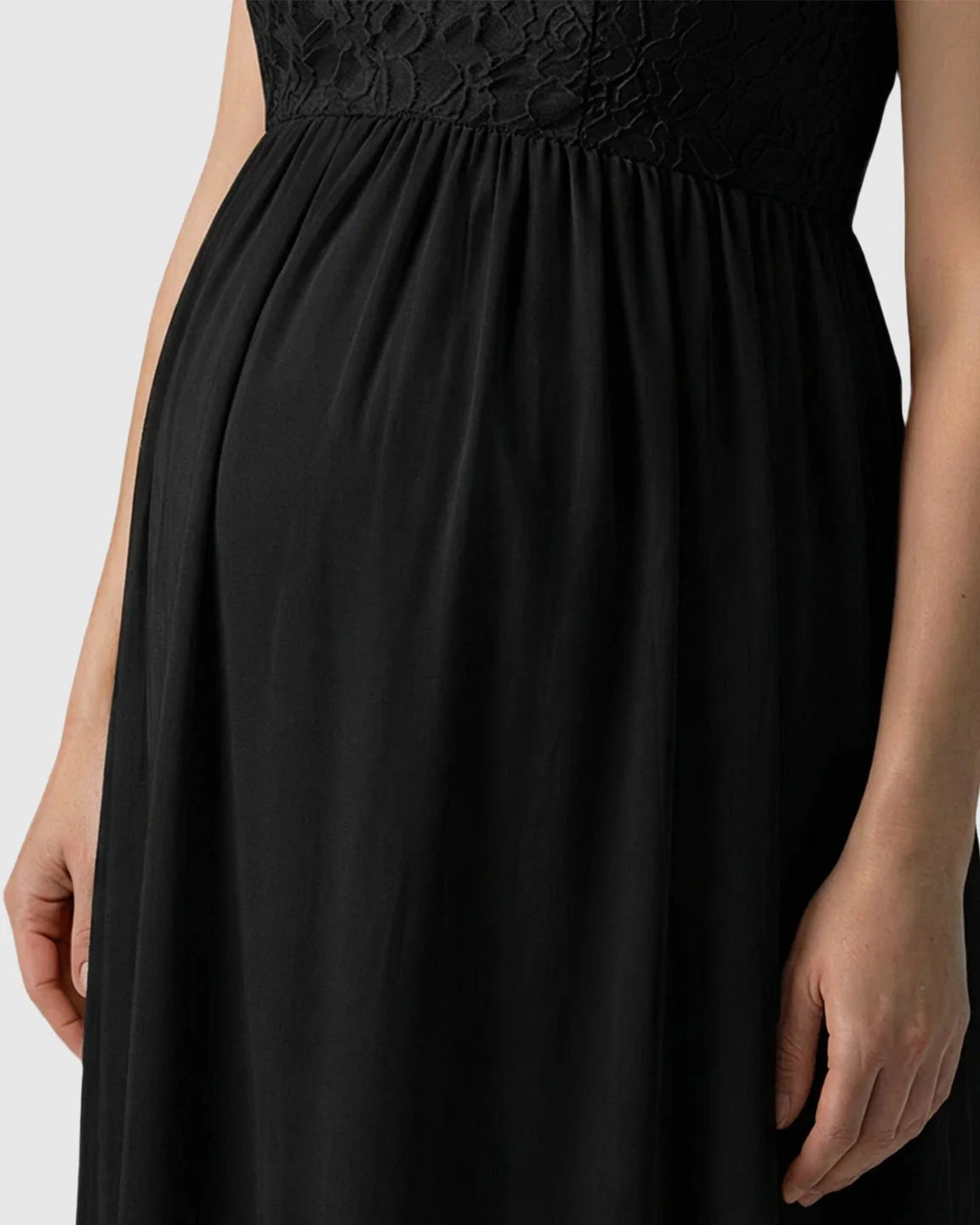 Bump Society – The Comfort Collection: Lace-Chiffon Romantic Maternity Maxi Dress