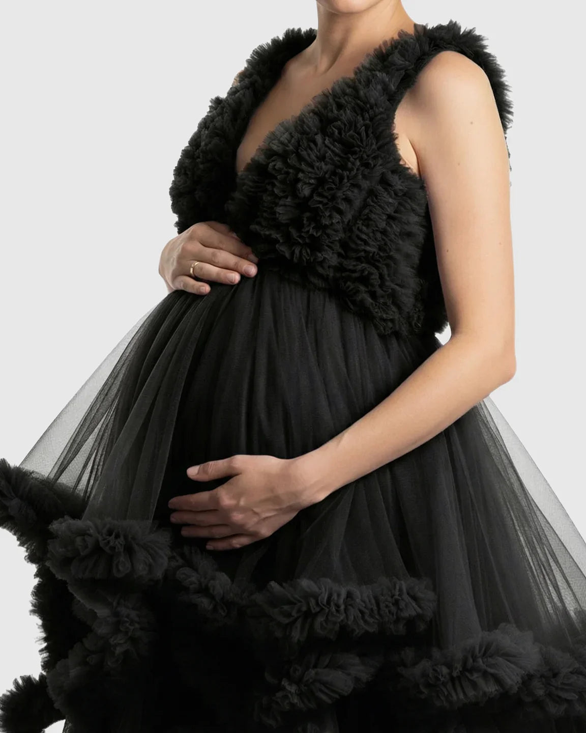 Bump Society – The Comfort Collection: Ruffled Bodice Multi-Layer Mesh Pleats Maternity Gown
