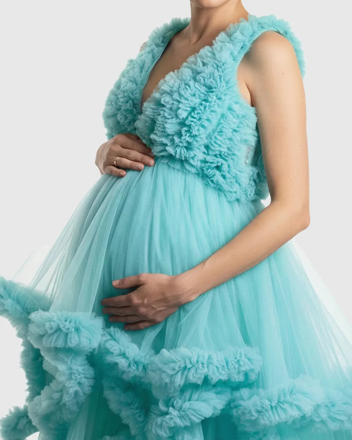 Bump Society – The Comfort Collection: Ruffled Bodice Multi-Layer Mesh Pleats Maternity Gown