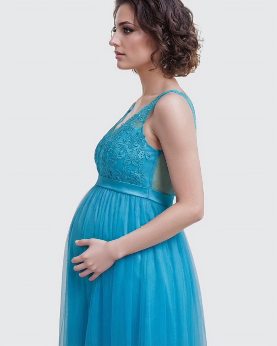 Bump Society – The Comfort Collection: Lace-Trim Tulle Maternity Maxi Dress