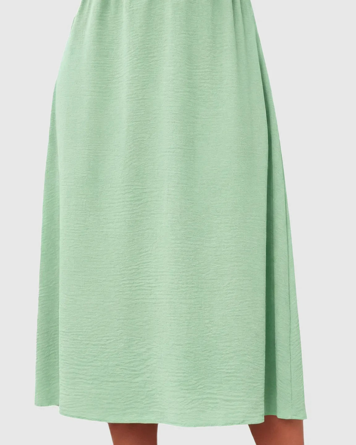 Bump Society – The Comfort Collection: Tie-Knot Front Swing Silhouette Maternity Midi Dress