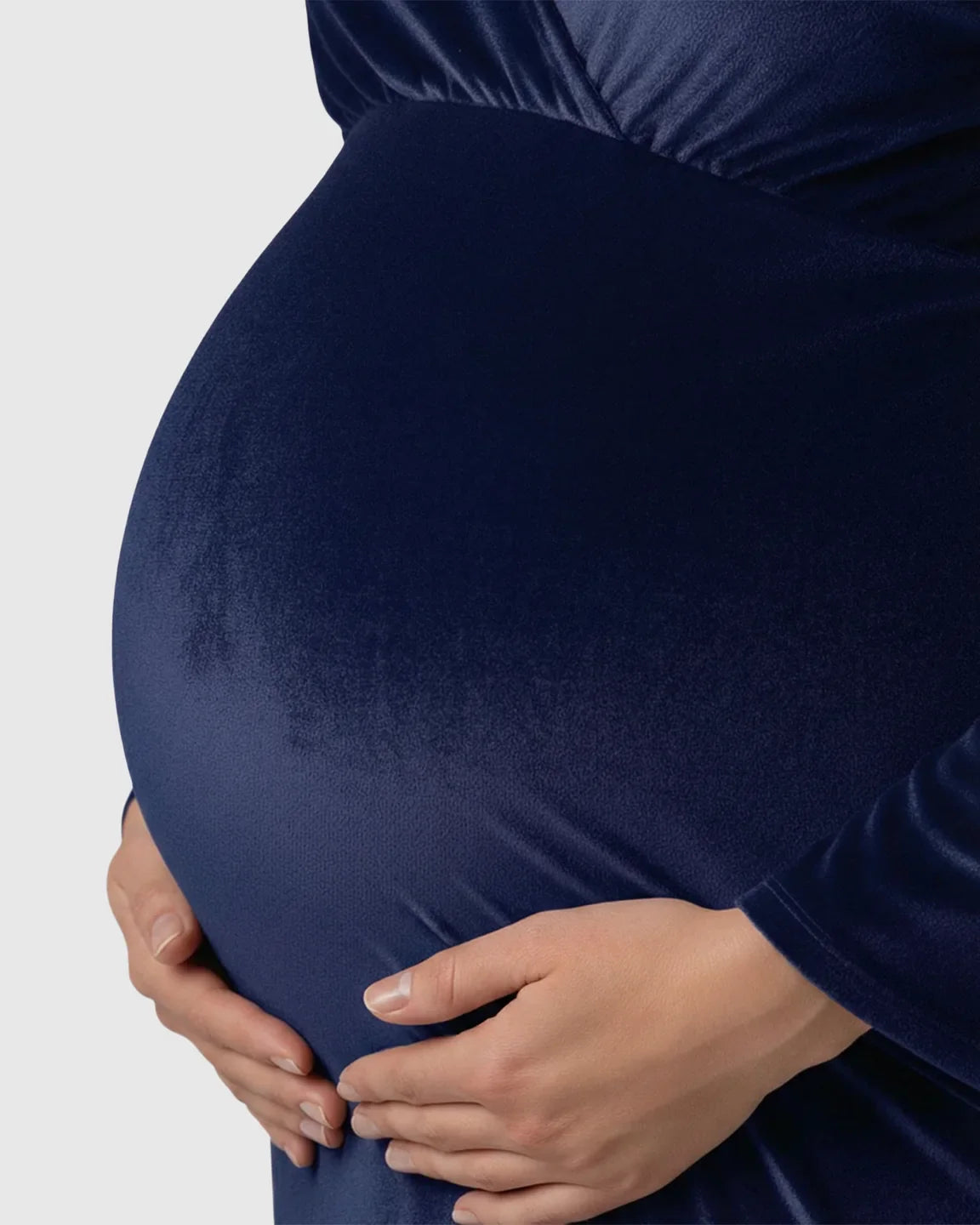 Bump Society – The Comfort Collection: Long-Sleeve Mermaid Train Maternity Photoshoot Gown