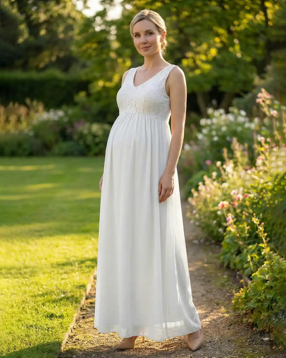 Bump Society – The Comfort Collection: Lace-Chiffon Romantic Maternity Maxi Dress