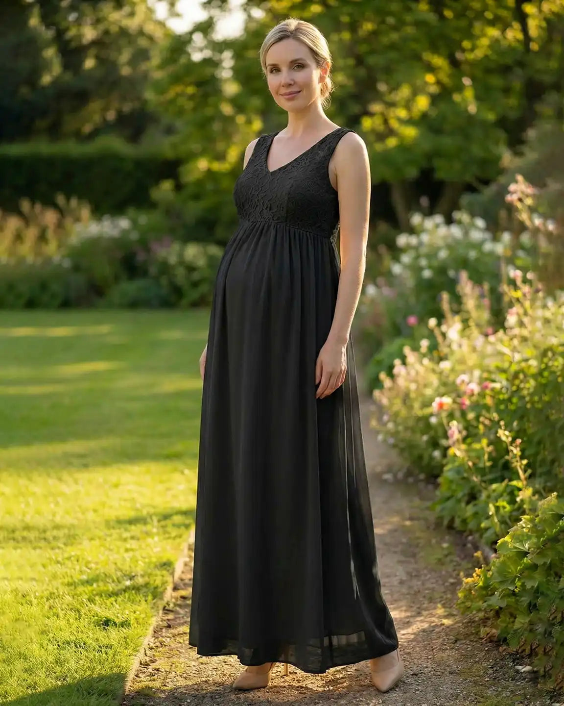 Bump Society – The Comfort Collection: Lace-Chiffon Romantic Maternity Maxi Dress