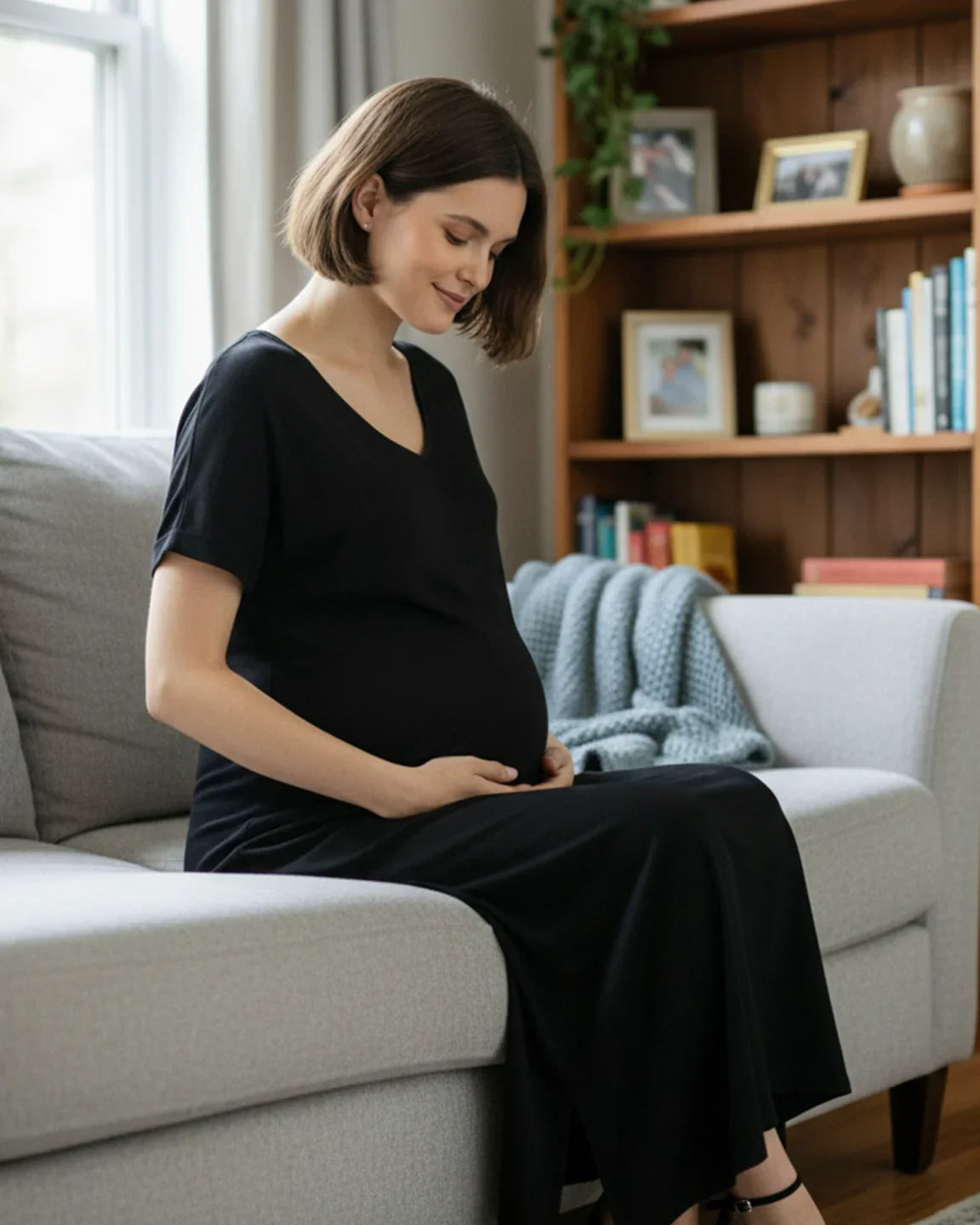 Bump Society – The Comfort Collection: Soft V-Neck Relaxed Fit Maternity Midi Dress