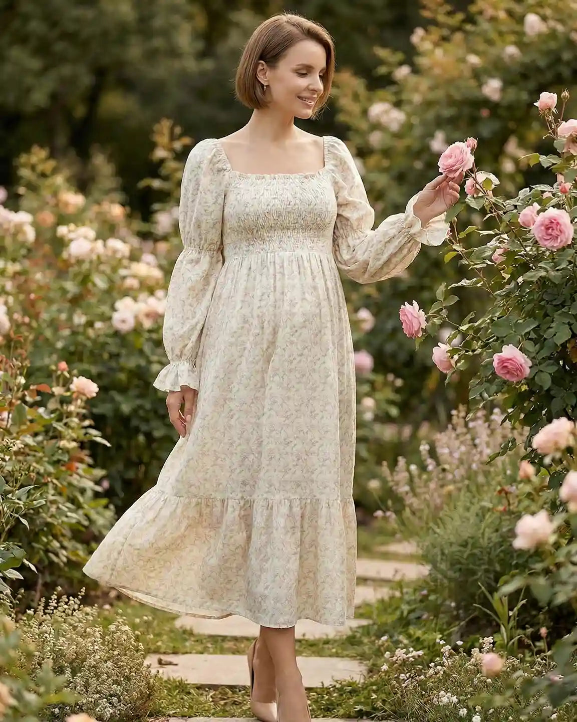 Bump Society – The Comfort Collection: Puffed Long-Sleeve Tiered Skirt Maternity Maxi Dress