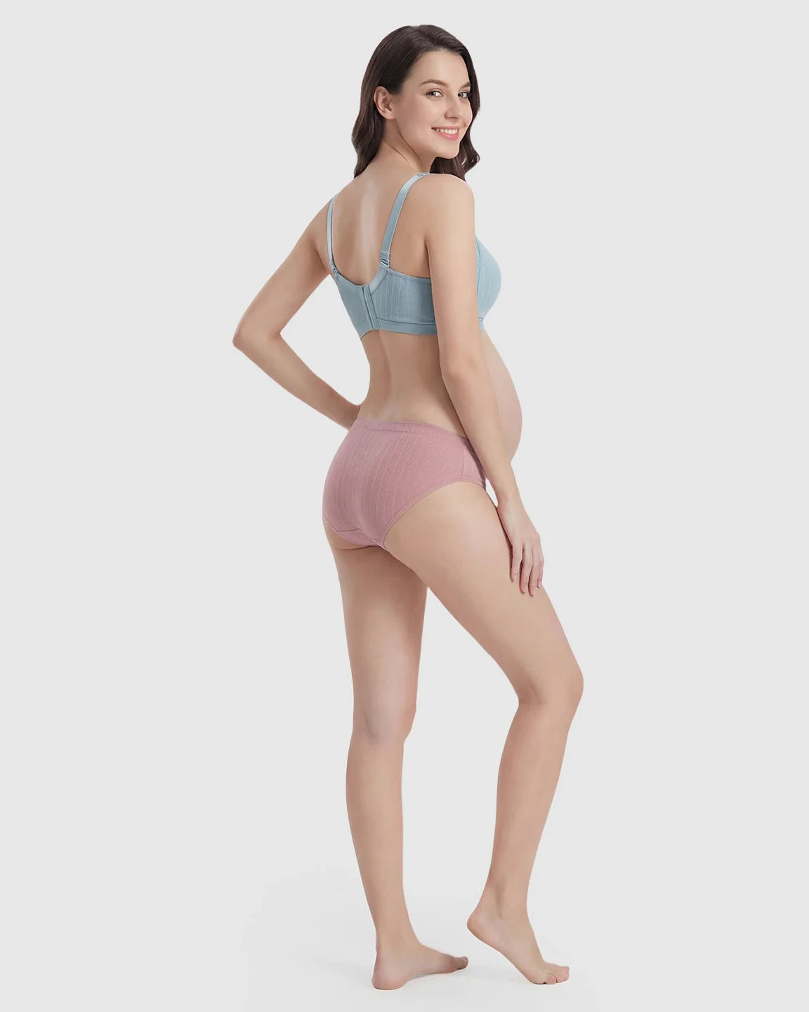 Bump Society – The Nursing Collection: Front-Open Ribbed V-Neck Nursing Bra