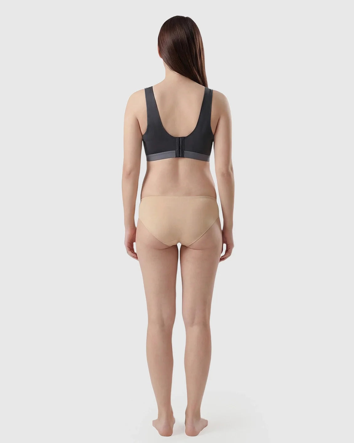 Bump Society – The Nursing Collection: Scalloped V-Neck Contrast Trim Nursing Bra