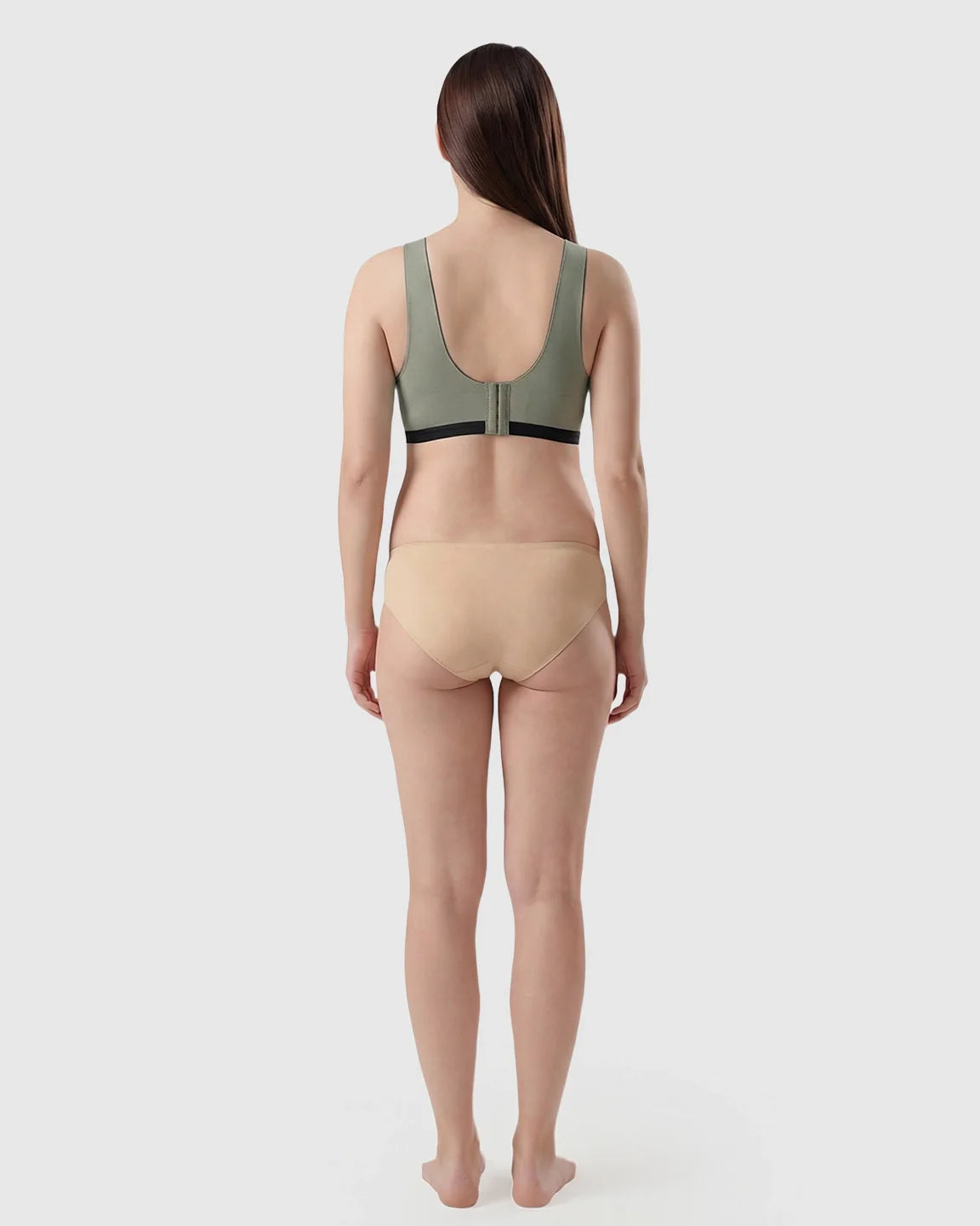 Bump Society – The Nursing Collection: Scalloped V-Neck Contrast Trim Nursing Bra