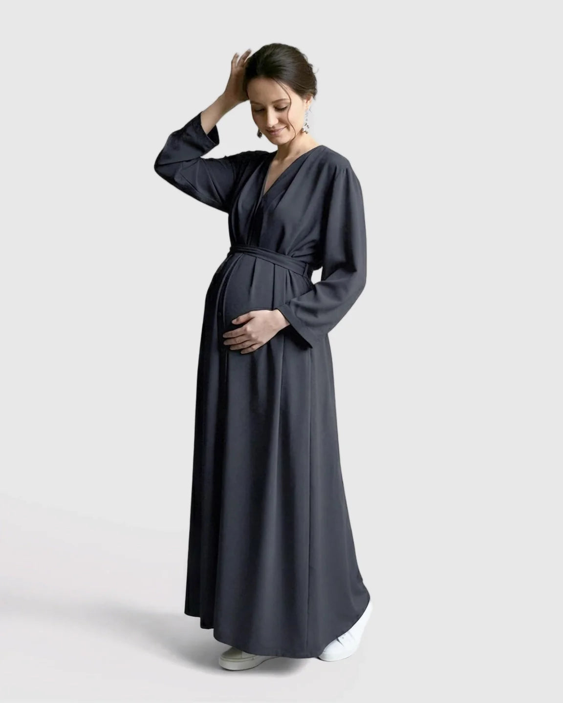 Bump Society – The Comfort Collection: Long Sleeve V-Neck Maternity Maxi Dress with Adjustable Waist