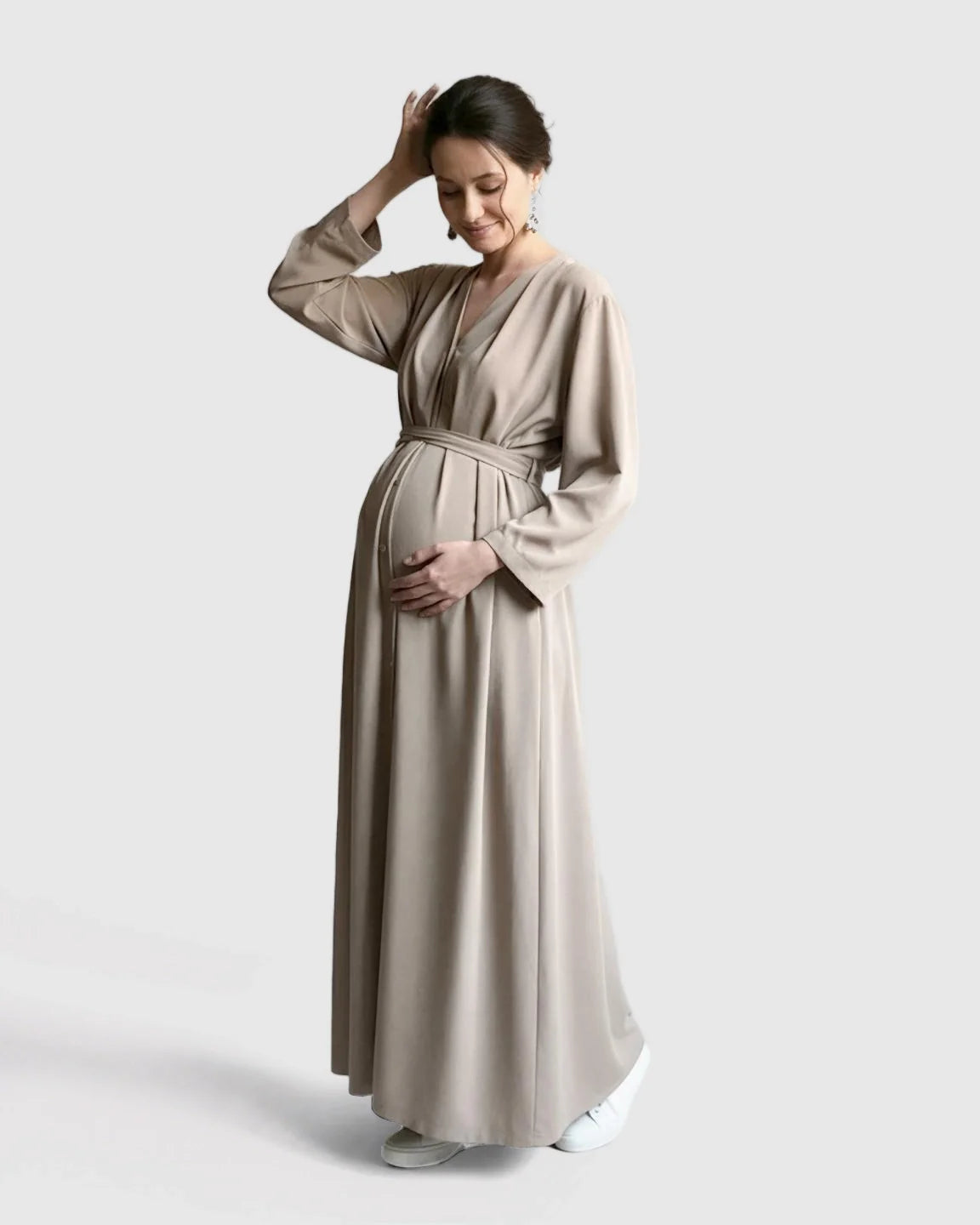 Bump Society – The Comfort Collection: Long Sleeve V-Neck Maternity Maxi Dress with Adjustable Waist