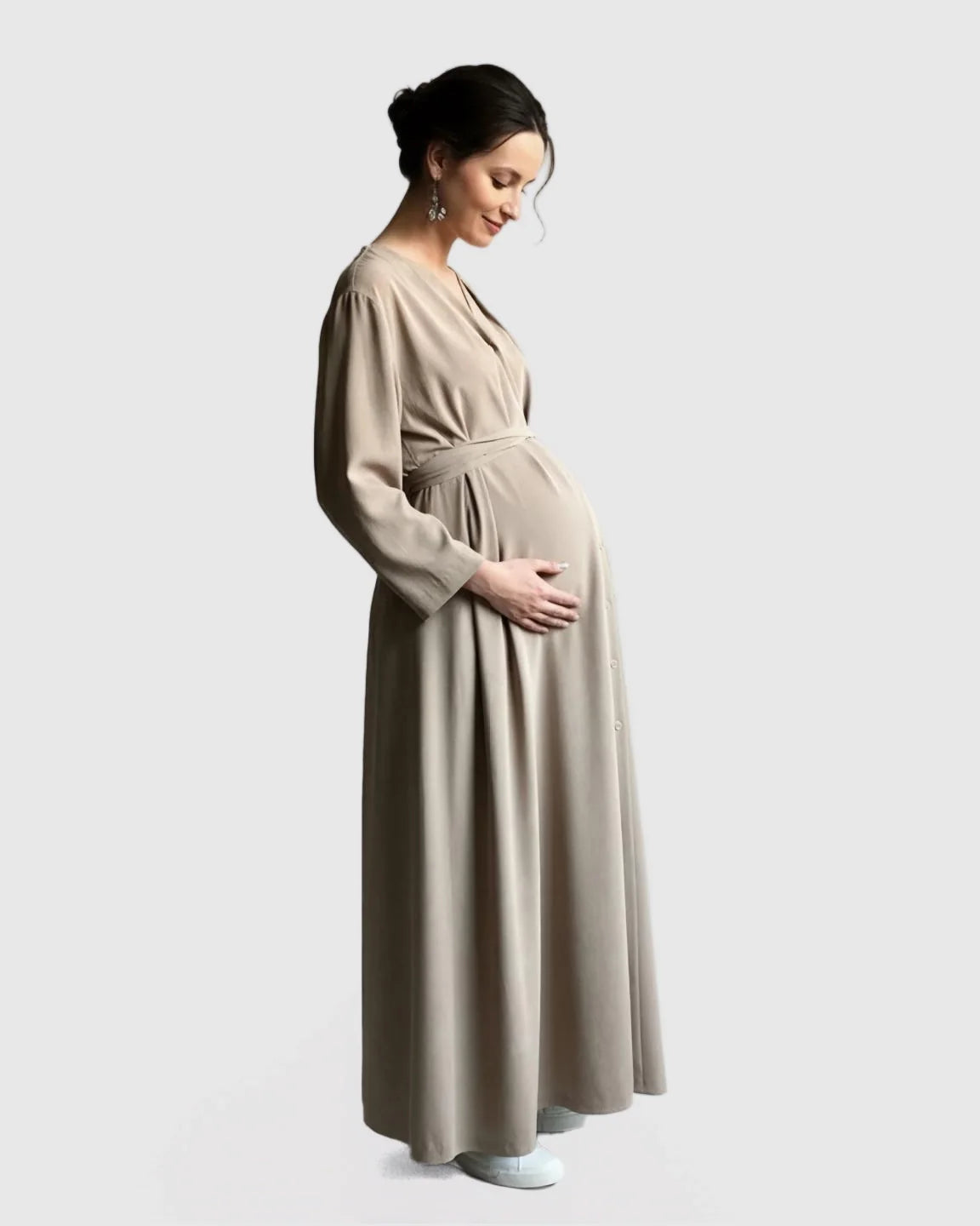 Bump Society – The Comfort Collection: Long Sleeve V-Neck Maternity Maxi Dress with Adjustable Waist