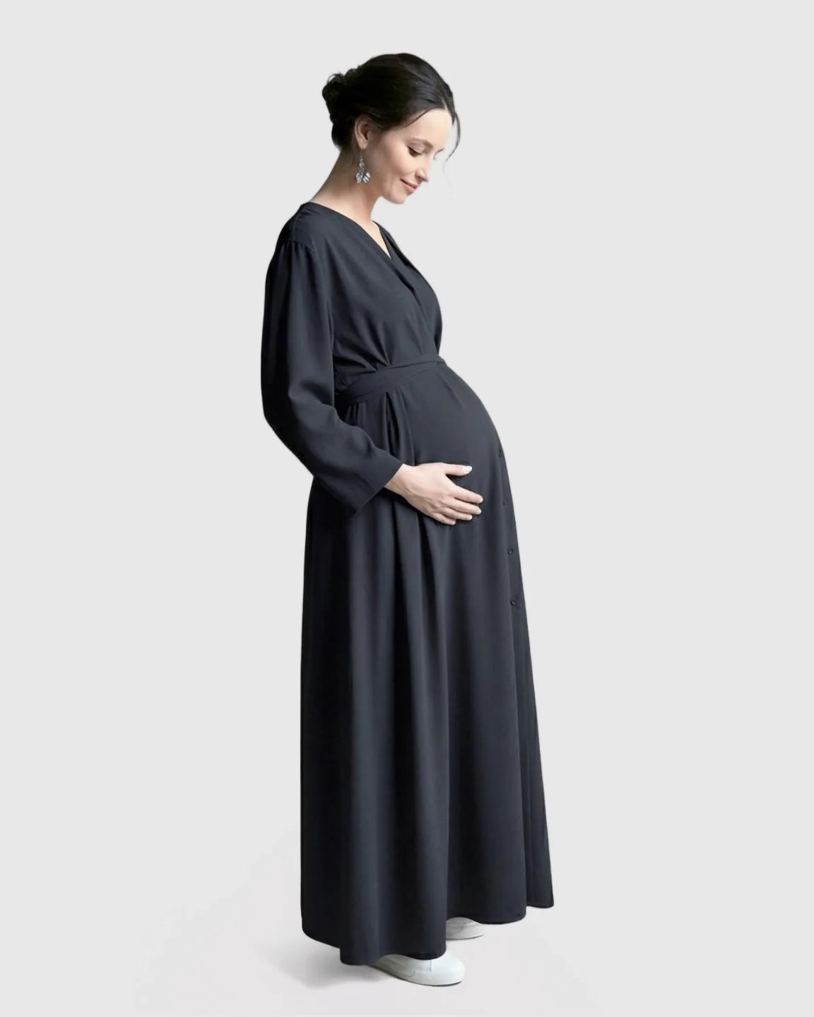 Bump Society – The Comfort Collection: Long Sleeve V-Neck Maternity Maxi Dress with Adjustable Waist