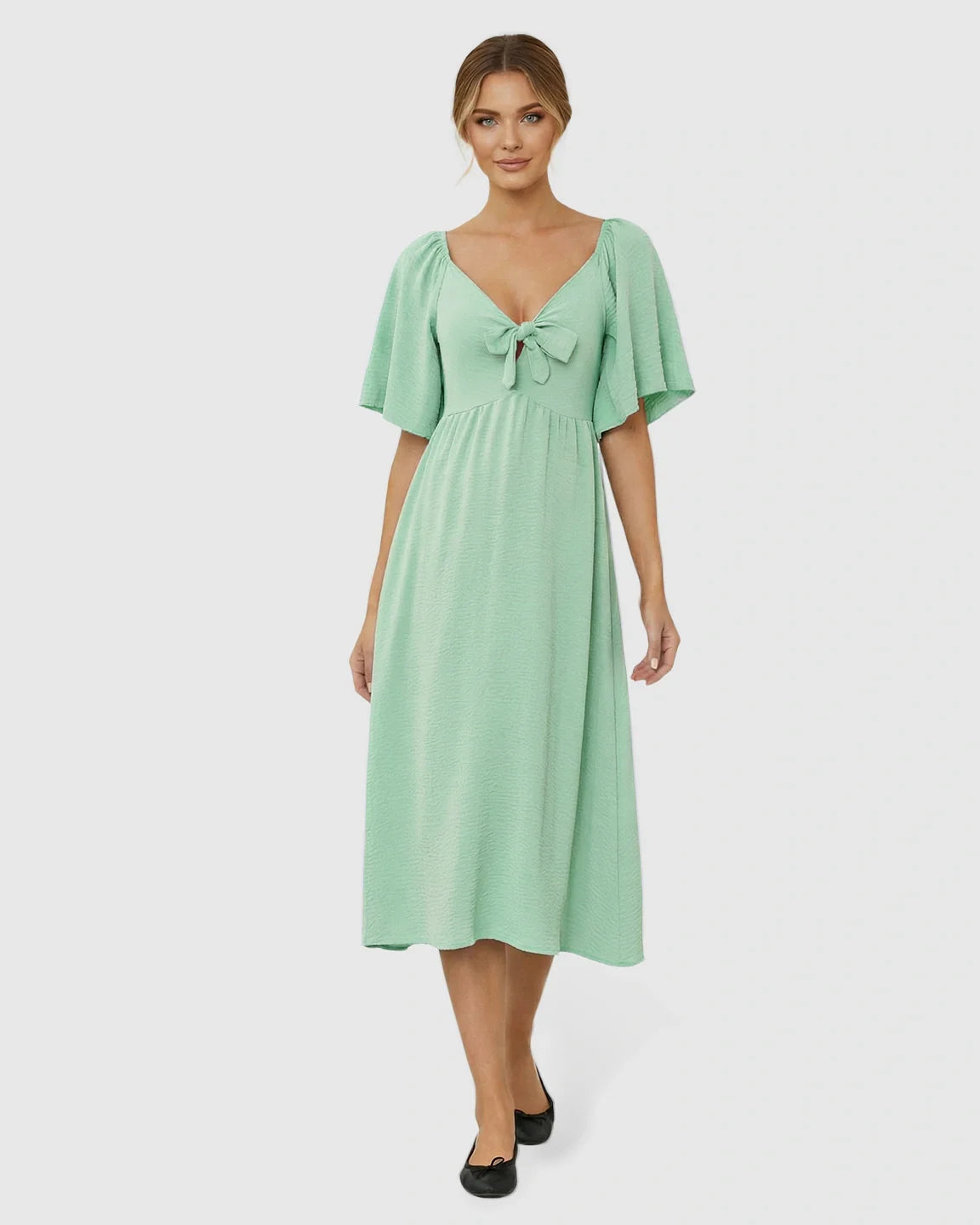Bump Society – The Comfort Collection: Tie-Knot Front Swing Silhouette Maternity Midi Dress