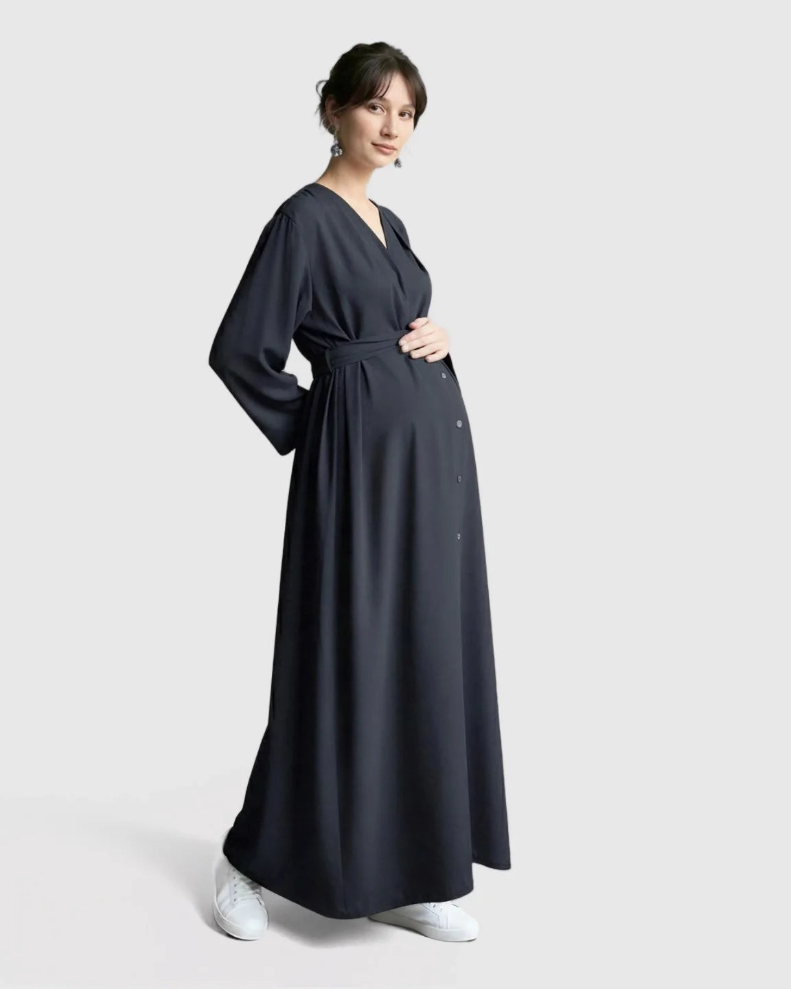 Bump Society – The Comfort Collection: Long Sleeve V-Neck Maternity Maxi Dress with Adjustable Waist