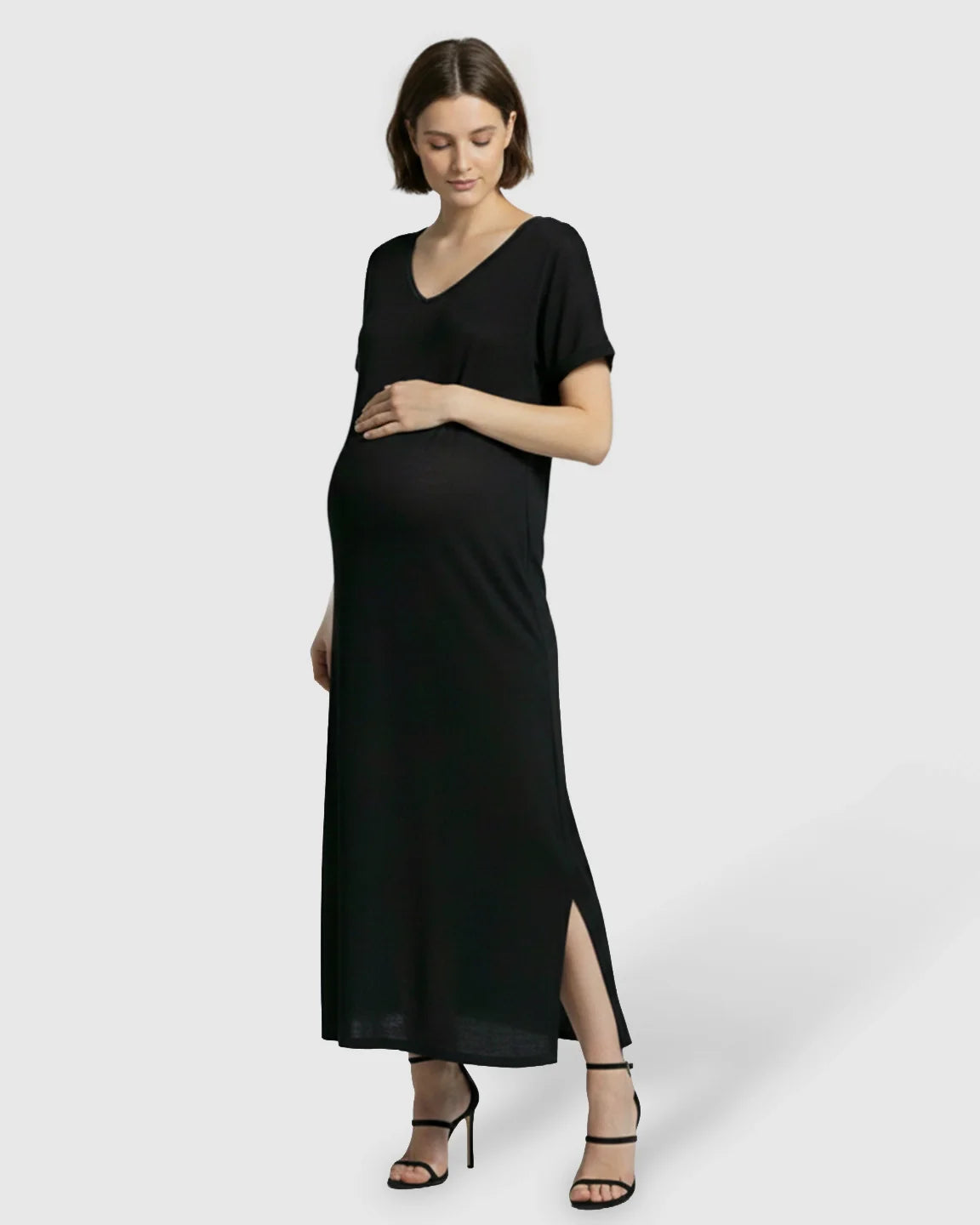 Bump Society – The Comfort Collection: Soft V-Neck Relaxed Fit Maternity Midi Dress