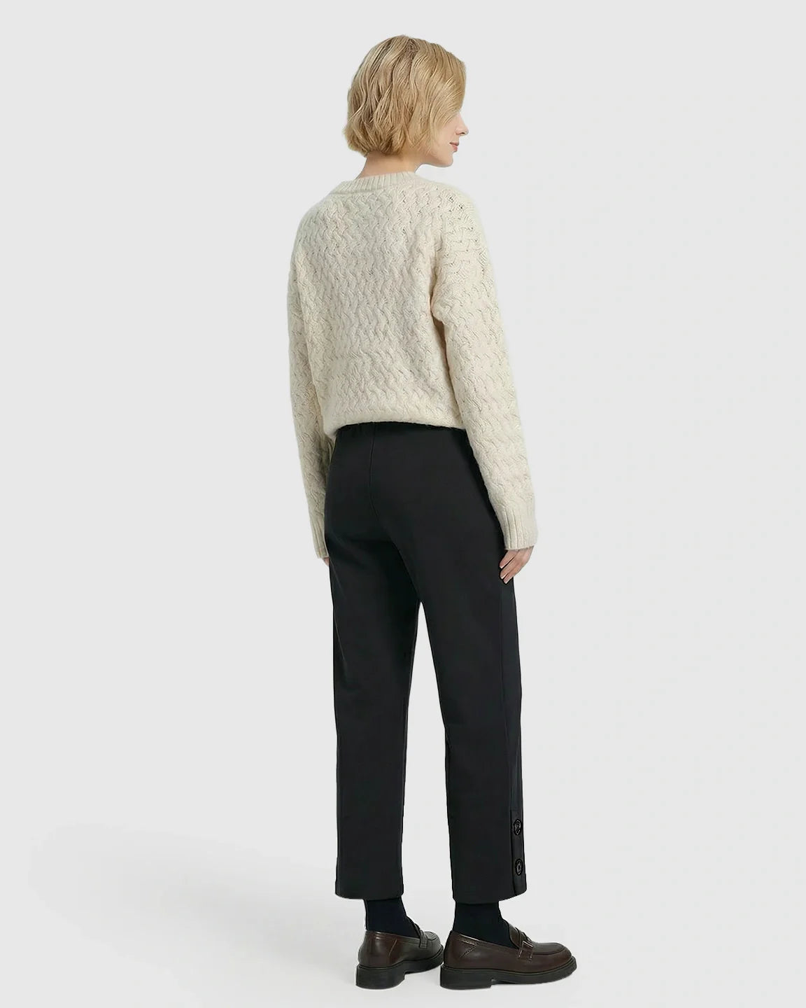 Bump Society – The Comfort Collection: Button Detail Cropped Maternity Trousers