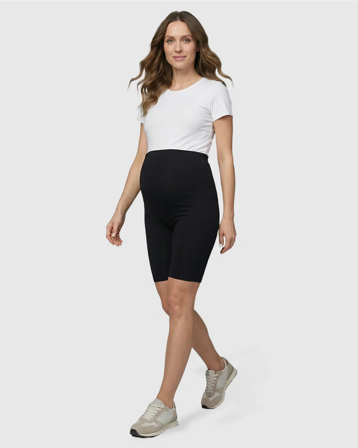Bump Society – The Comfort Collection: High-Waisted Sporty Maternity Shorts