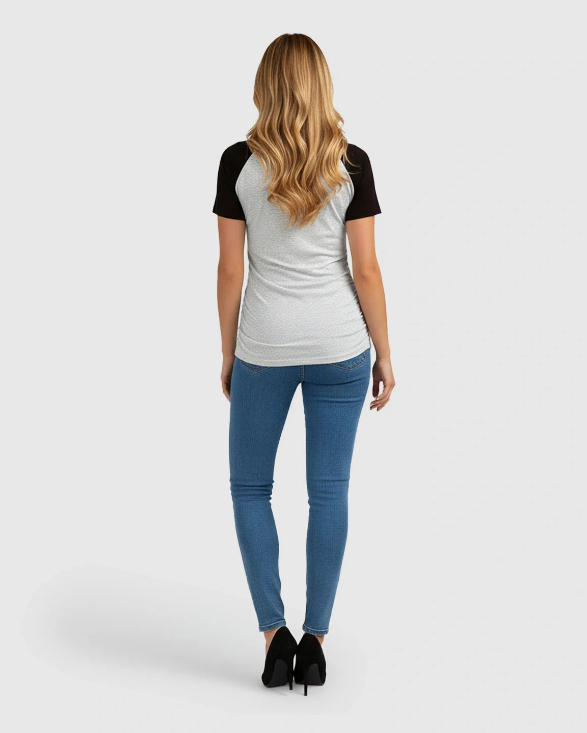Bump Society – The Comfort Collection: Side-Ruched Raglan Sleeve Maternity T-Shirt
