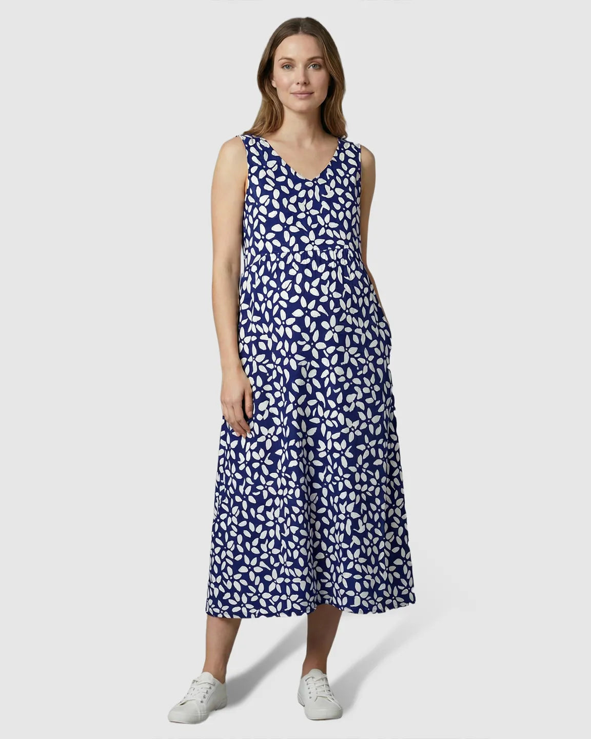 Bump Society – The Comfort Collection: Pockets V-Neck A-Line Maternity Midi Dress