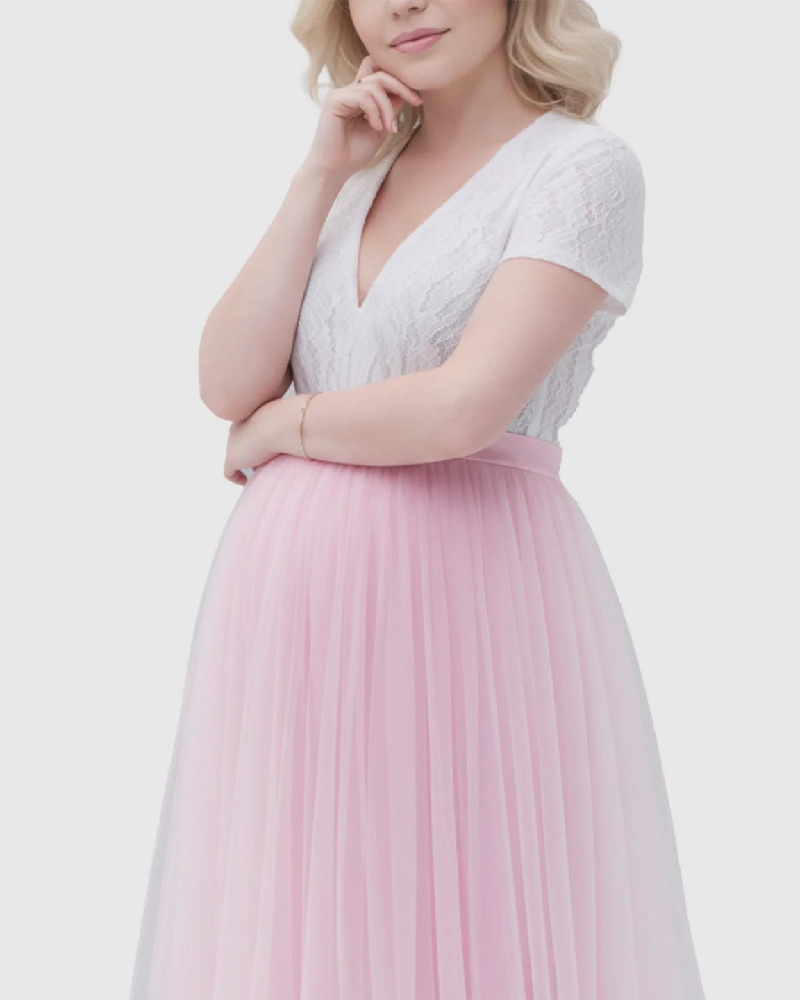 Bump Society – The Comfort Collection: Two-Piece Lace & Tulle Maternity Gown