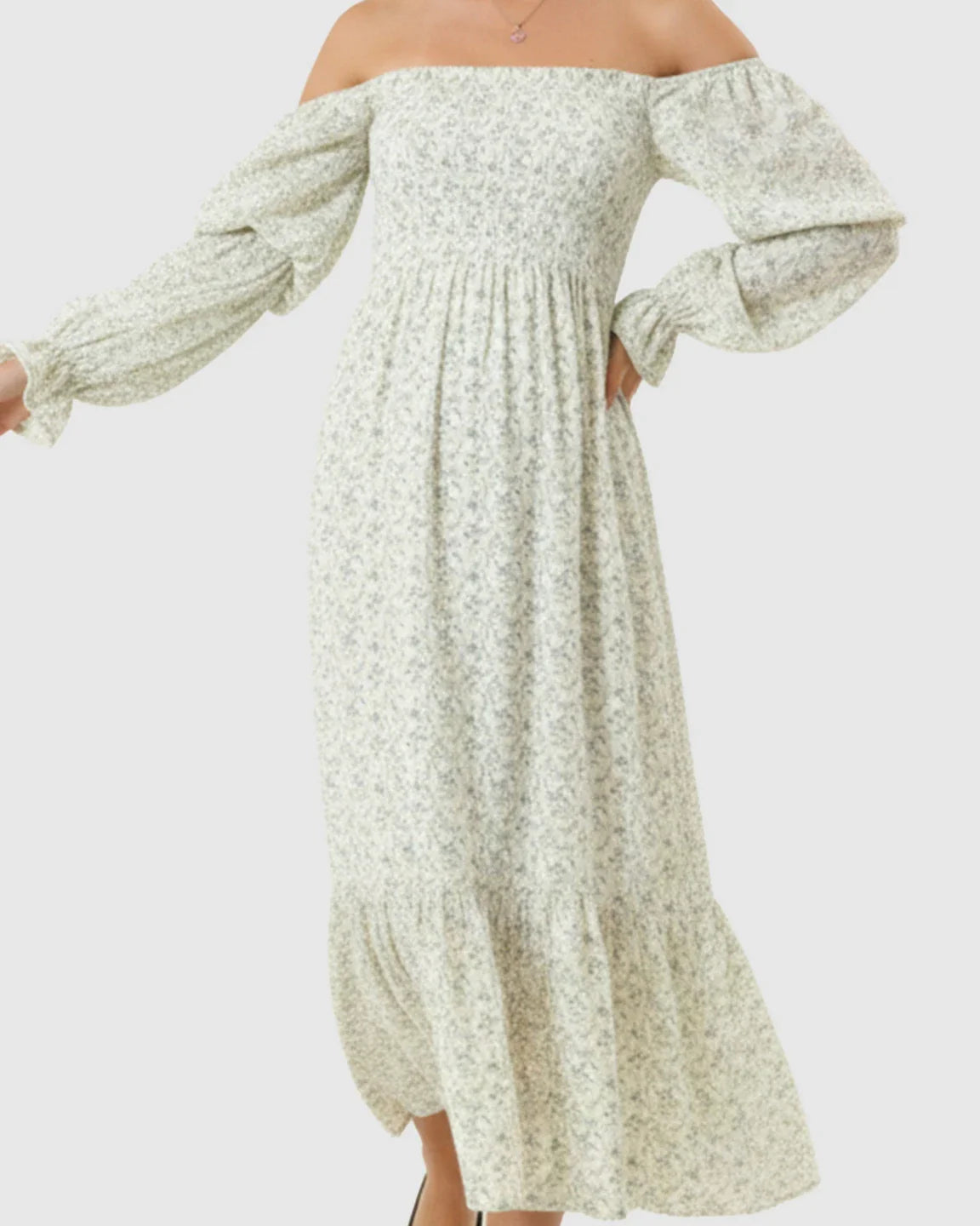 Bump Society – The Comfort Collection: Puffed Long-Sleeve Tiered Skirt Maternity Maxi Dress