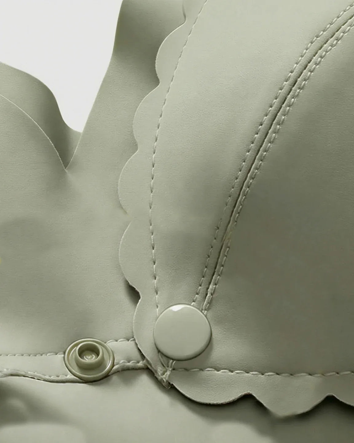 Bump Society – The Nursing Collection: Scalloped V-Neck Contrast Trim Nursing Bra