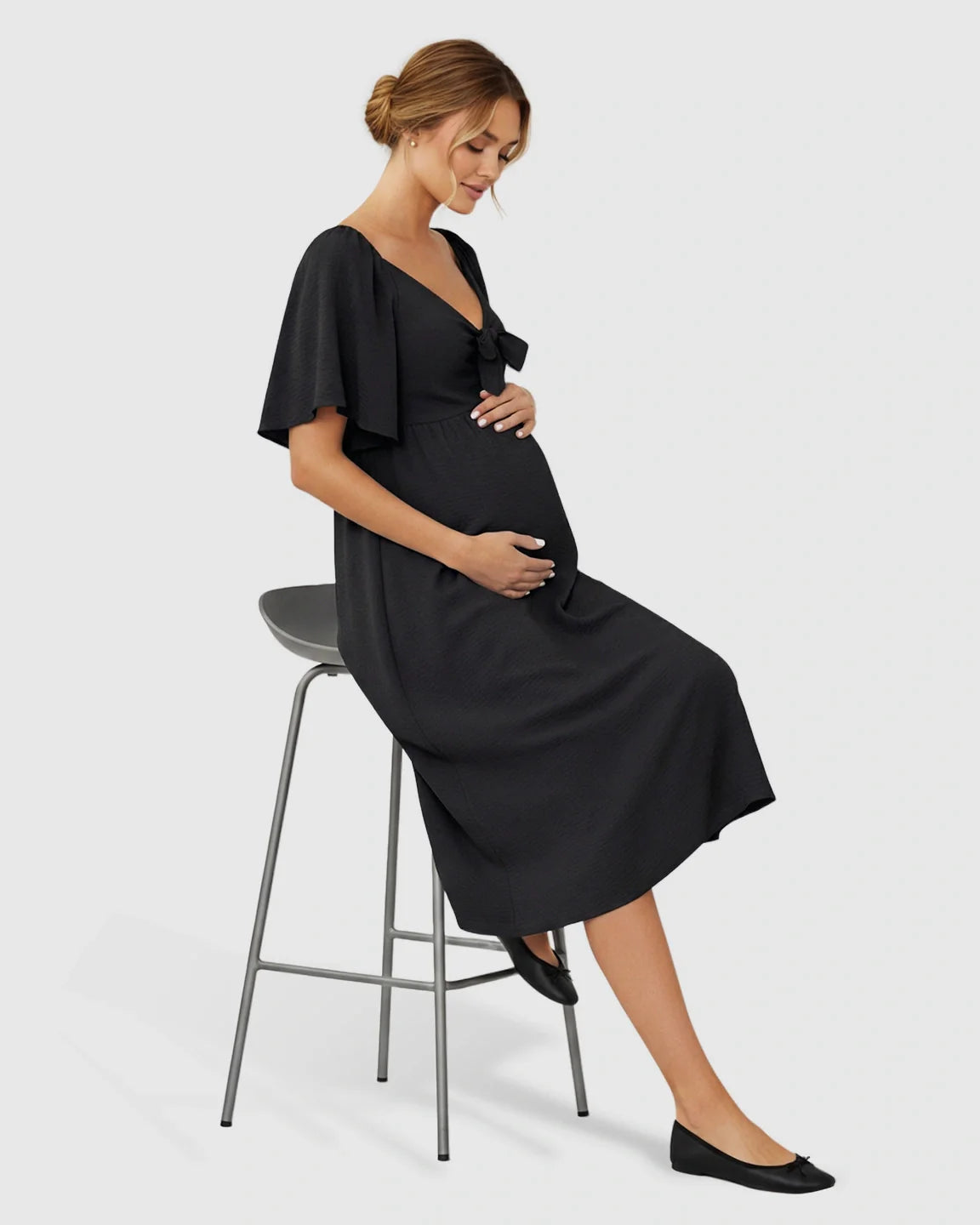 Bump Society – The Comfort Collection: Tie-Knot Front Swing Silhouette Maternity Midi Dress