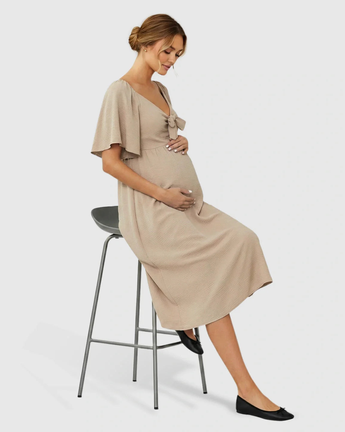 Bump Society – The Comfort Collection: Tie-Knot Front Swing Silhouette Maternity Midi Dress
