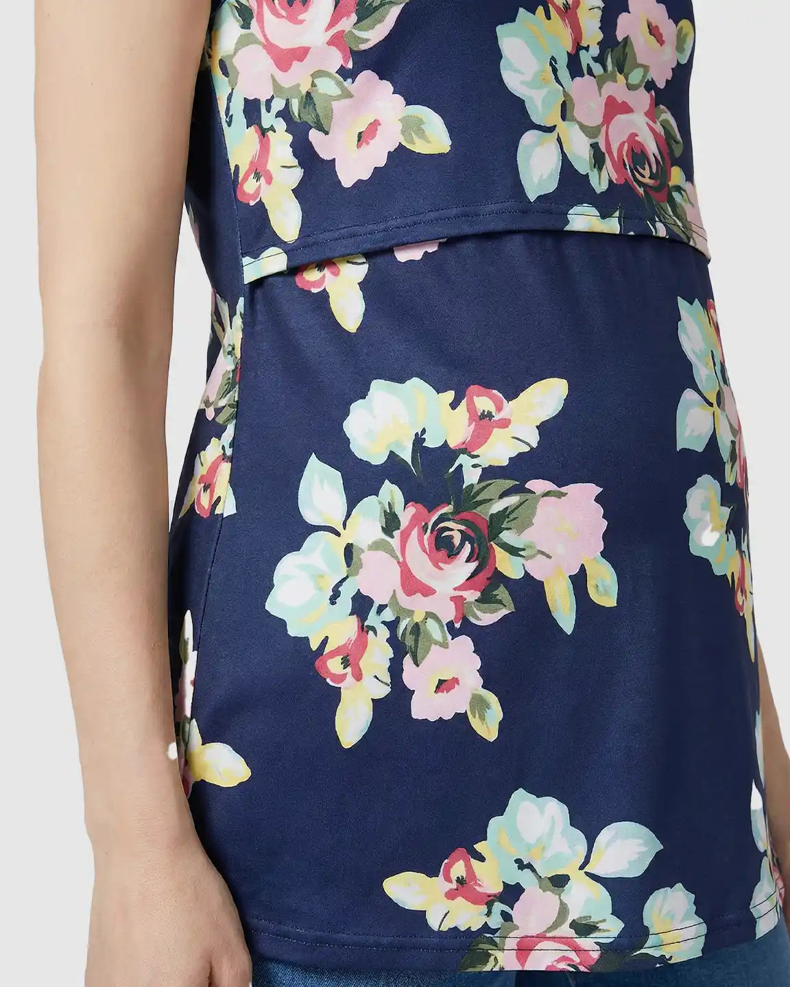 Bump Society – The Nursing Collection: Easy-Nursing Floral Maternity Top