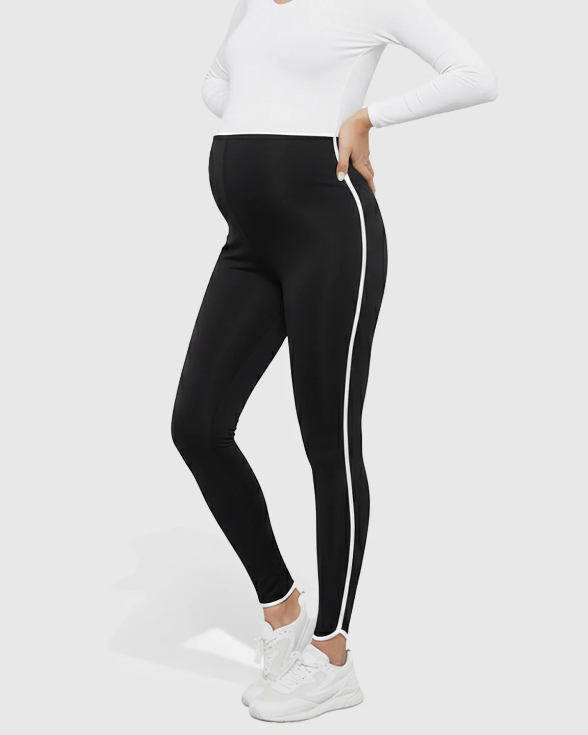 Bump Society – The Comfort Collection: Shaping Side-Stripe Maternity Leggings